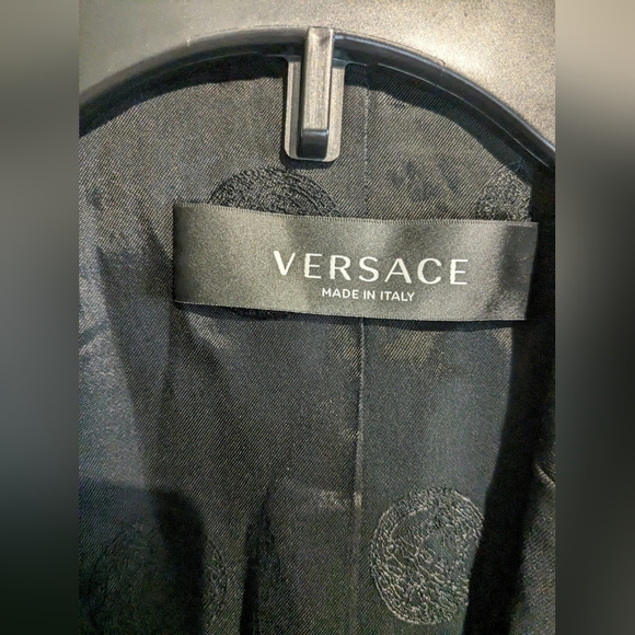 Versace Women's Authenticated Blazer size 42 - Picture 2 of 12